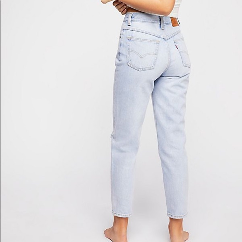 Levi’s Mom Jean